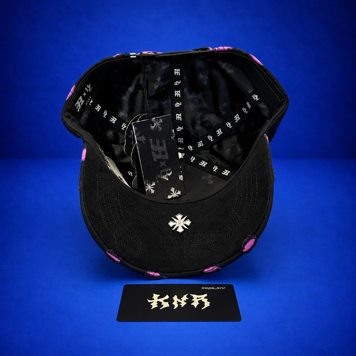 BUZY ONE GRAFFITI PINK