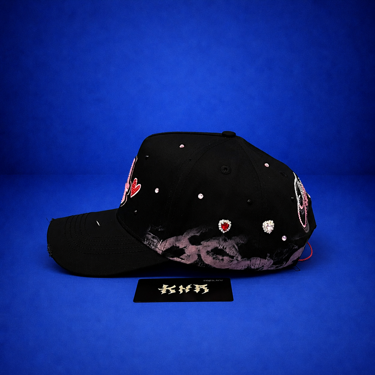 BLACK XOXO