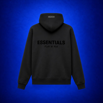 ESSENTIALS BLACK