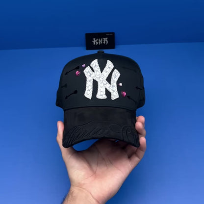 NY LOVE STRUCK